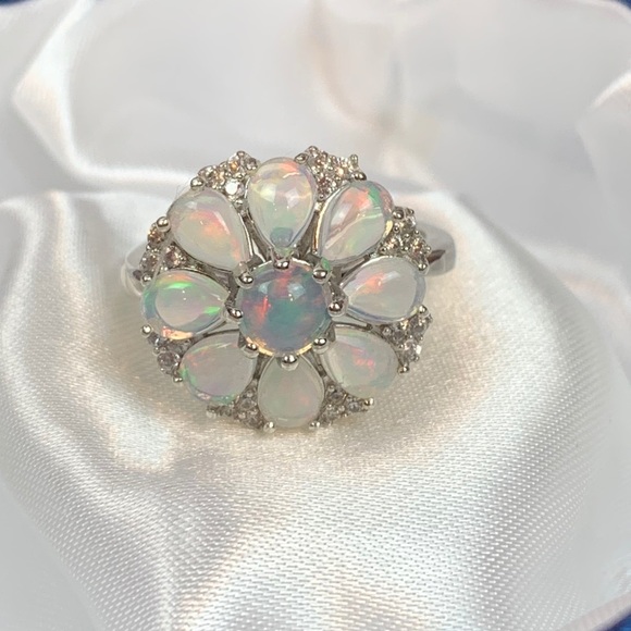 🌸Ethiopian Opal Cluster Ring🌸 - Picture 3 of 14